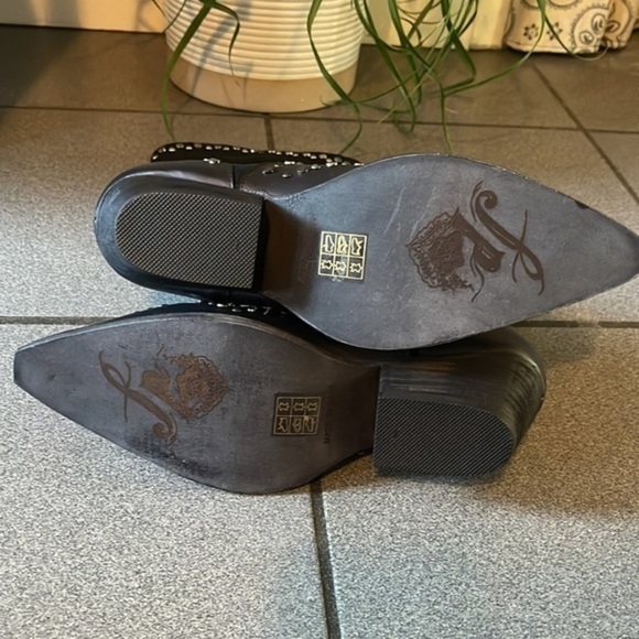 Free People Joelton Studded Western Boots. NWT - Picture 5 of 7